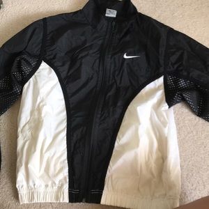 Nike windbreaker jacket